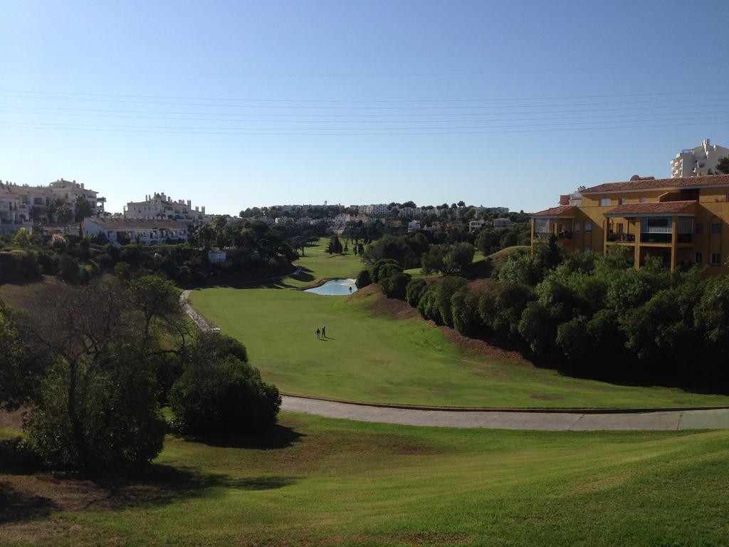 Sea Flower Miraflores Golf And Beach Parking Included La Cala De Mijas Chambre photo